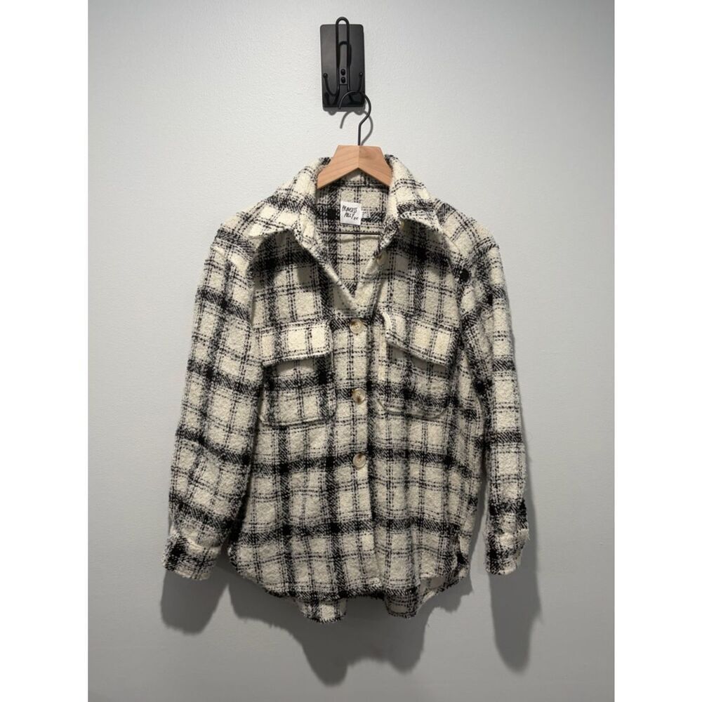 Princess Polly Ivory and Black Plaid Sherpa Style Jacket Shacket 4